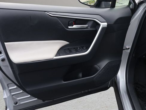 Certified 2023 Toyota RAV4 XLE AWD/4WD image 12