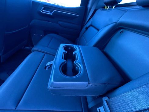 Used 2025 GMC Sierra 1500 SLT w/ SLT Premium Package image 36