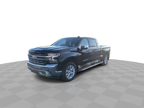 Used 2021 Chevrolet Silverado 1500 LTZ image 4