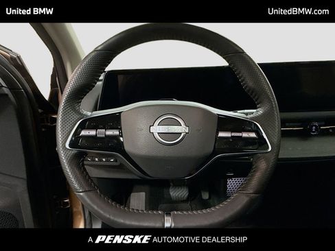 Used 2023 Nissan Ariya FWD image 6