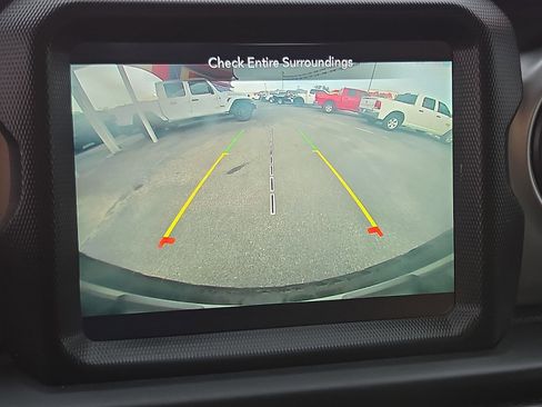 Used 2021 Jeep Wrangler Sport image 9