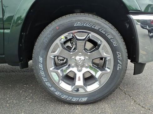 New 2026 RAM 1500 Big Horn AWD/4WD image 9