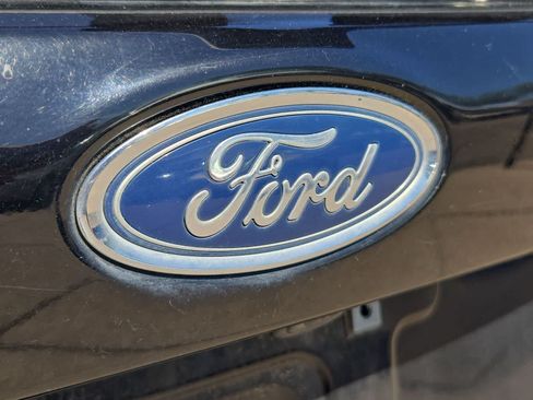 Used 2018 Ford Focus SEL FWD image 12