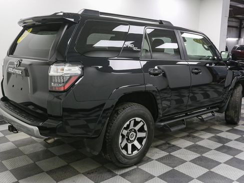 Used 2023 Toyota 4Runner TRD Off-Road Premium image 9