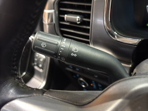 Used 2023 Ford F150 Lariat w/ Equipment Group 502A High image 49