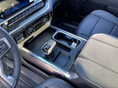 New 2026 Chevrolet Silverado 1500 LTZ w/ LTZ Premium Texas Edition image 8