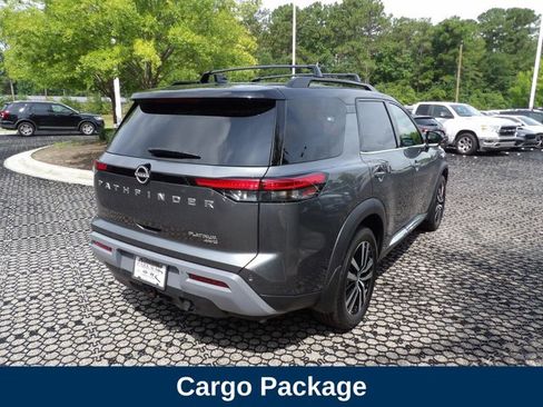 Used 2025 Nissan Pathfinder Platinum w/ Cargo Package AWD/4WD image 6