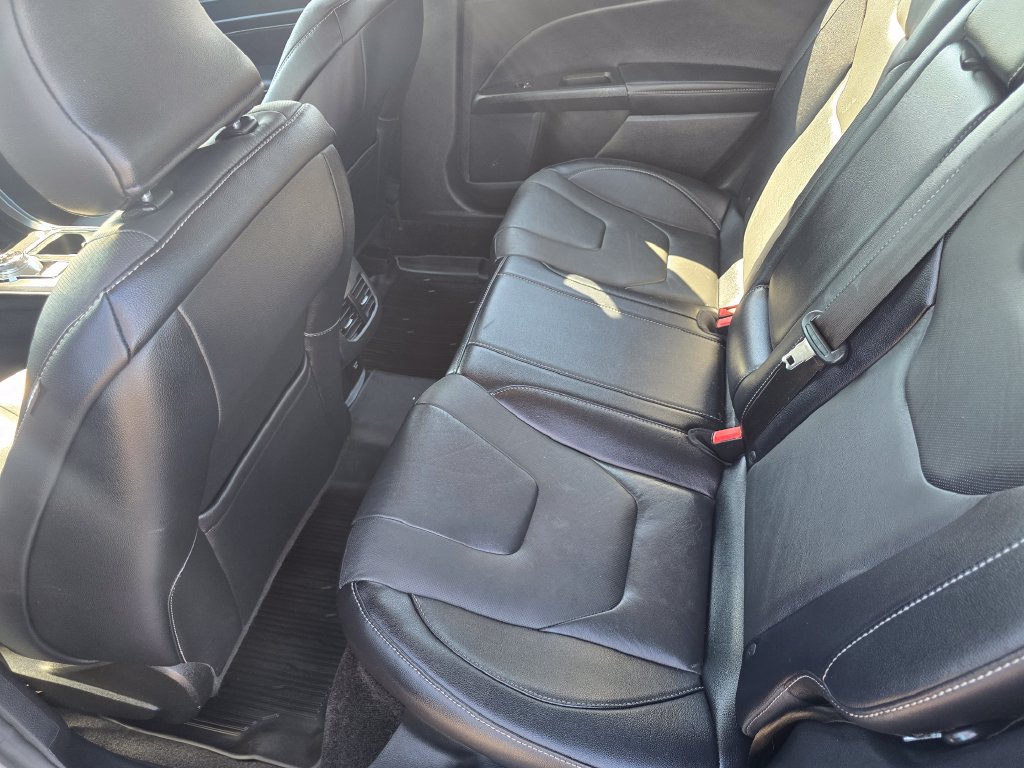 Used 2018 Ford Fusion Titanium FWD image 10