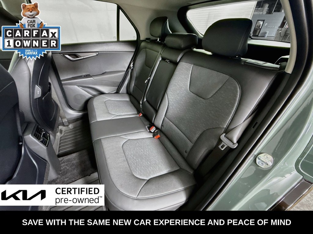 Used 2025 Kia Niro SX Touring FWD image 31