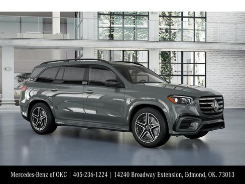 New 2026 Mercedes-Benz GLS 450 4MATIC image 12