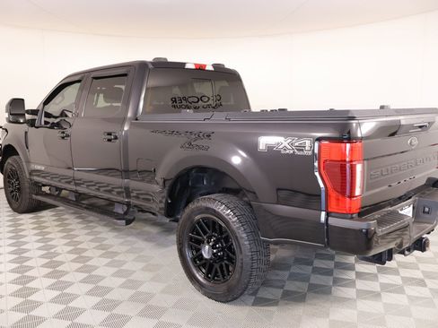 Used 2022 Ford F250 Lariat w/ Black Appearance Package image 24