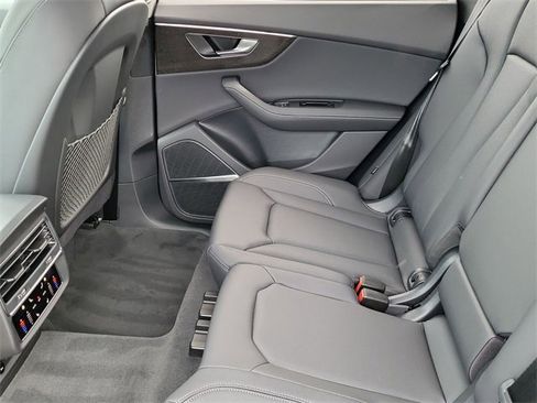 New 2026 Audi Q8 Premium Plus image 13