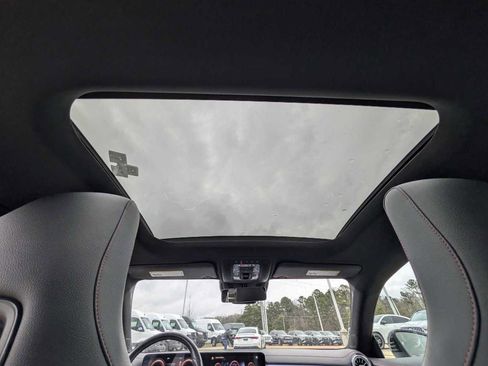 Certified 2023 Mercedes-Benz CLA 250 image 28