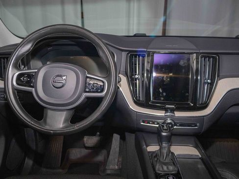 Used 2021 Volvo XC60 T5 Inscription w/ Protection Package Premier image 18