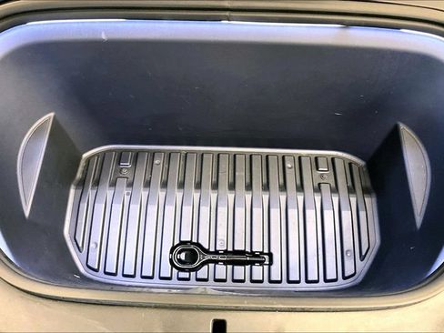 Used 2023 Tesla Model Y Performance AWD/4WD image 31