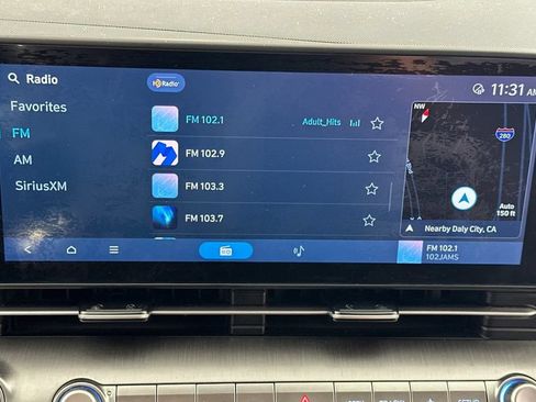 Used 2024 Hyundai Kona Limited FWD image 21