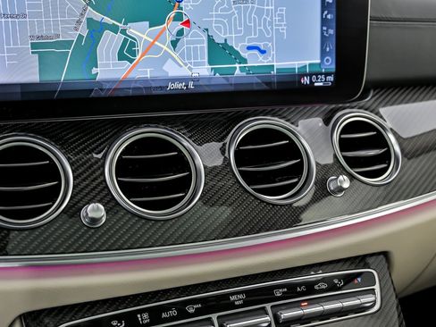 Used 2019 Mercedes-Benz E 63 AMG S image 36
