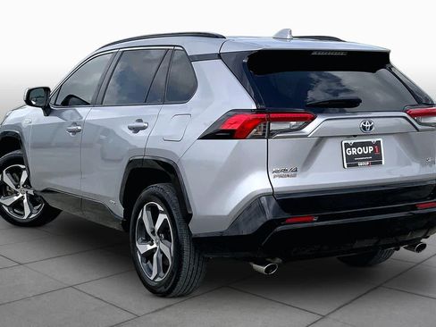 Used 2022 Toyota RAV4 SE AWD/4WD image 12