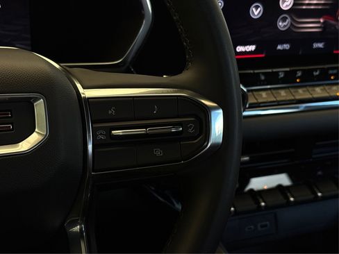 Used 2023 GMC Canyon Elevation w/ Convenience Package image 30