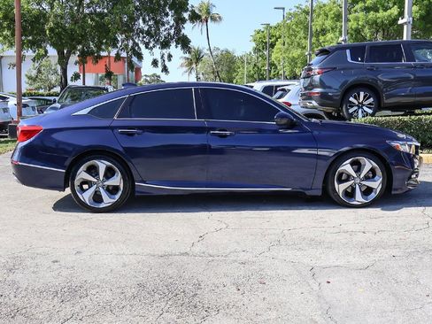 Used 2018 Honda Accord Touring image 20