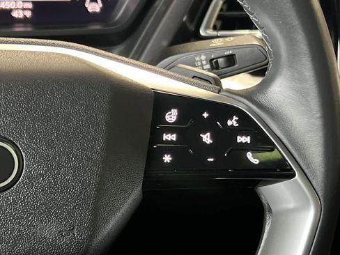 Used 2022 Audi Q4 e-tron Premium Plus image 29