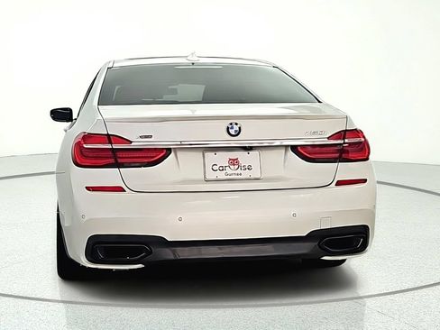 Used 2019 BMW 750i xDrive w/ Executive Package AWD/4WD image 6