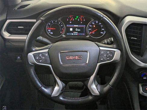 Used 2021 GMC Acadia SLT w/ Elevation Edition image 9