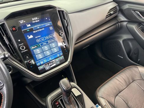 Used 2024 Subaru Crosstrek 2.5i Limited w/ Popular Package #3A image 15