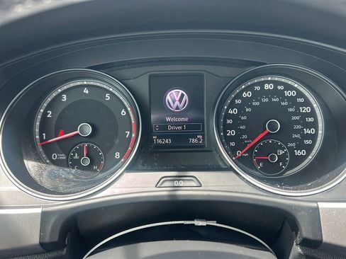 Used 2021 Volkswagen Atlas SE w/ Towing Package AWD/4WD image 30