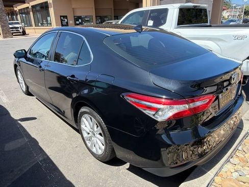 Used 2019 Toyota Camry LE FWD image 15