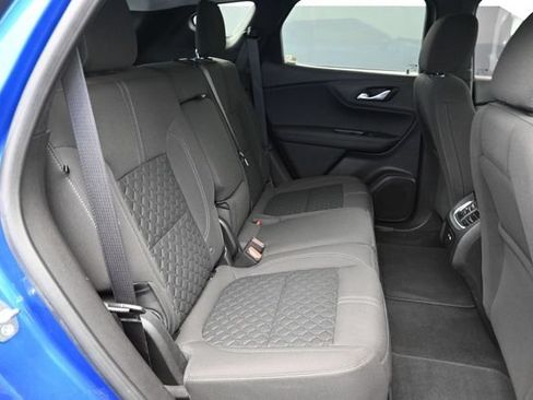 Used 2019 Chevrolet Blazer LT FWD image 29