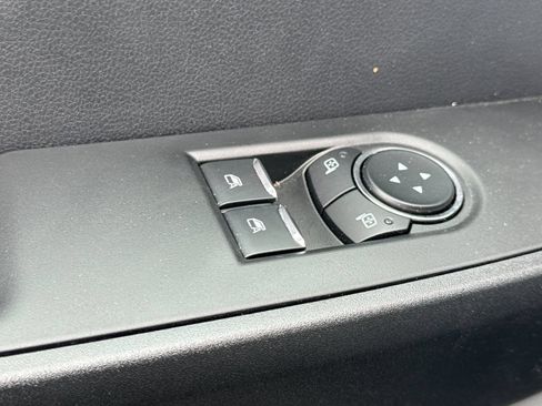 Used 2024 Ford F550 4x4 Regular Cab Super Duty image 11