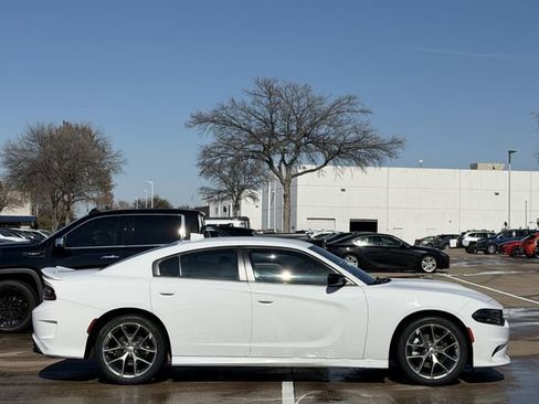Used 2023 Dodge Charger GT image 3