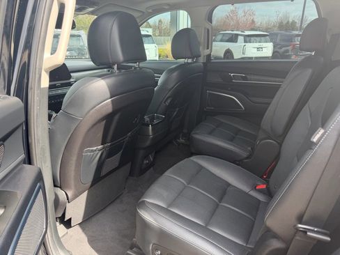 Used 2023 Kia Telluride SX AWD/4WD image 5