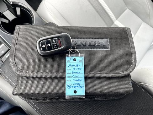 Used 2025 Honda Civic Sport image 20