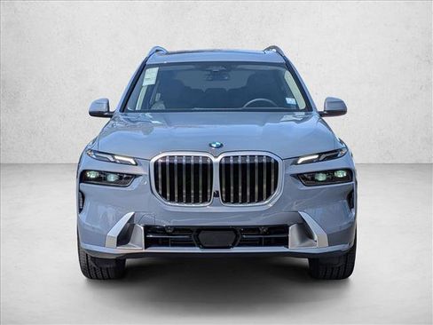 New 2026 BMW X7 xDrive40i image 5