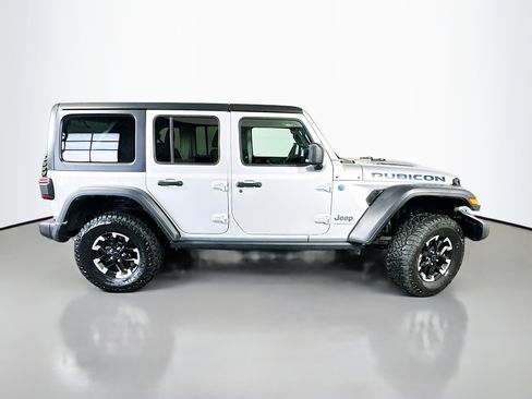 Used 2024 Jeep Wrangler Unlimited Rubicon 4xe AWD/4WD image 8