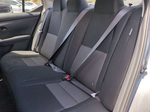 Used 2025 Nissan Sentra SV FWD image 27