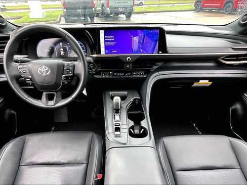 Certified 2023 Toyota Crown AWD/4WD image 16