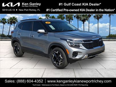 Certified 2025 Kia Seltos EX w/ EX Sunroof Package