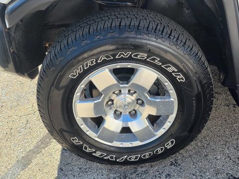 Used 2010 Toyota FJ Cruiser 4WD image 26