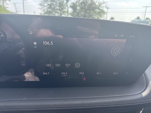 Certified 2024 Buick Encore GX Sport Touring FWD image 13