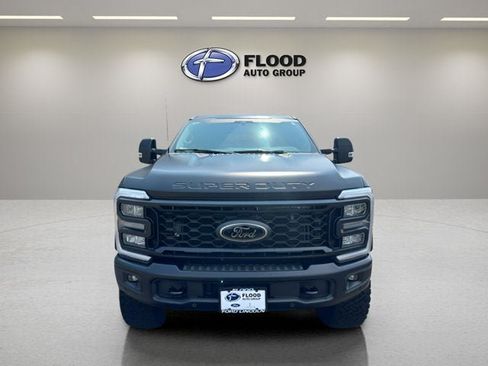 New 2026 Ford F250 Lariat w/ Black Appearance Package AWD/4WD image 3