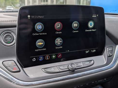 Certified 2025 Chevrolet Blazer LT AWD/4WD image 19