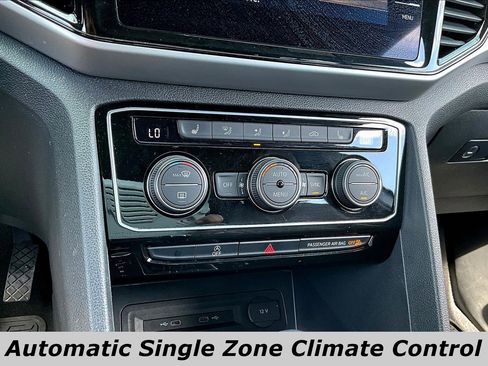 Used 2023 Volkswagen Atlas Cross Sport SE AWD/4WD image 15