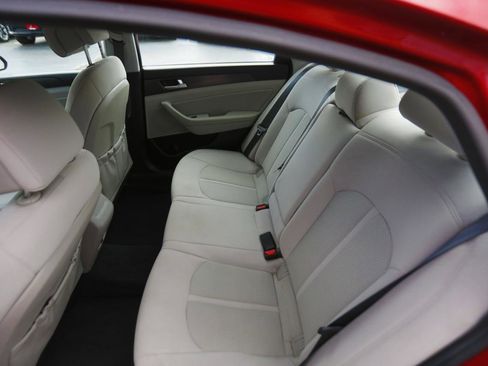 Used 2017 Hyundai Sonata Sport w/ Cargo Package FWD image 10