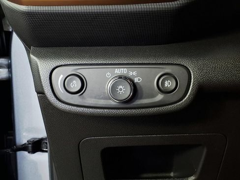 Used 2023 Chevrolet TrailBlazer ACTIV FWD image 24