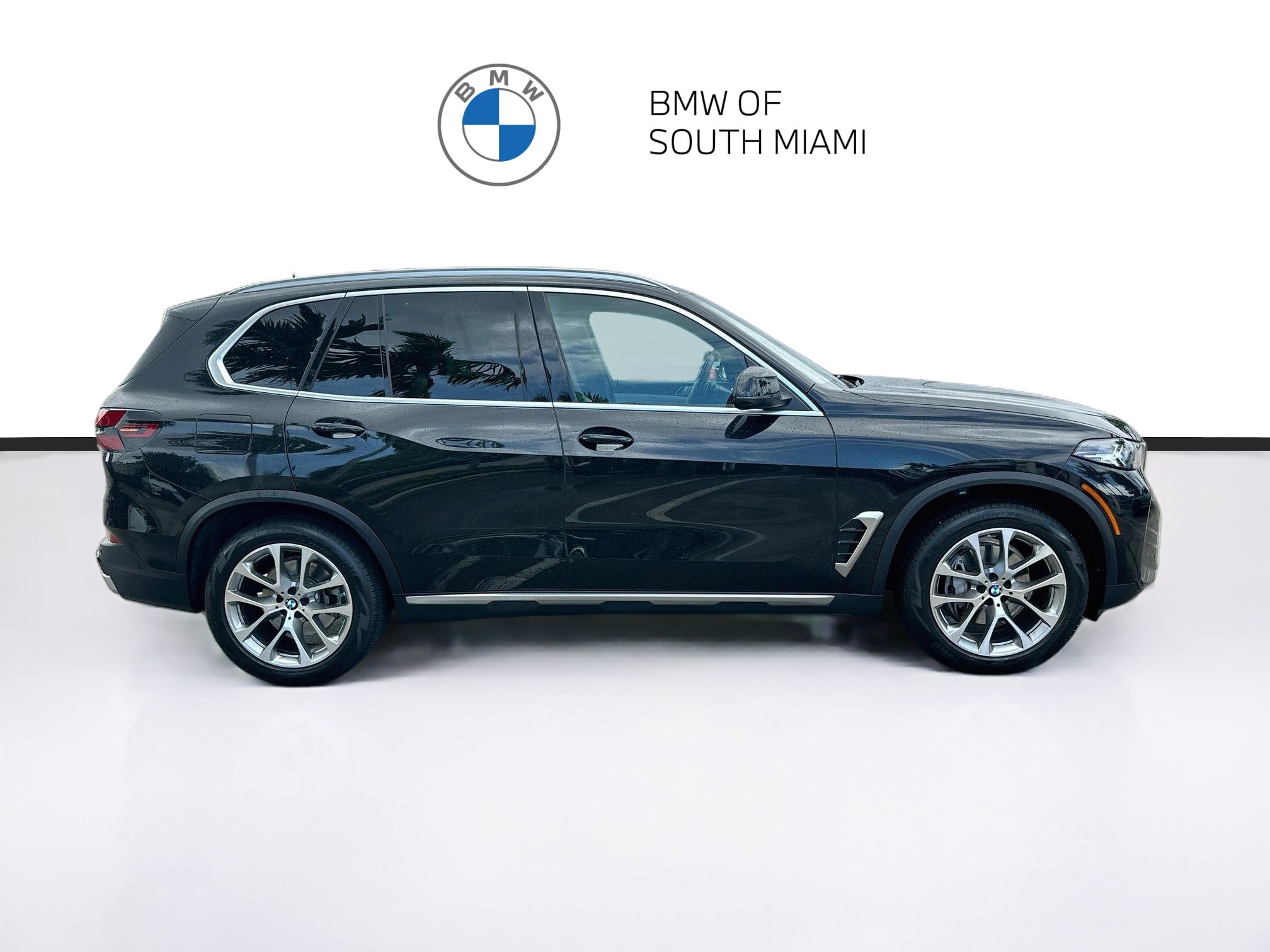 Certified 2024 BMW X5 sDrive40i w/ Parking Assistance Package RWD image 8