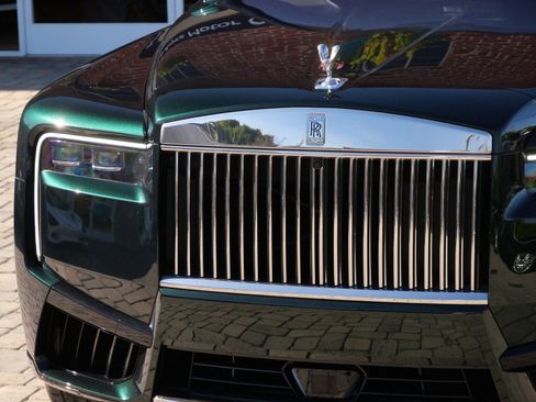 New 2026 Rolls-Royce Cullinan image 7