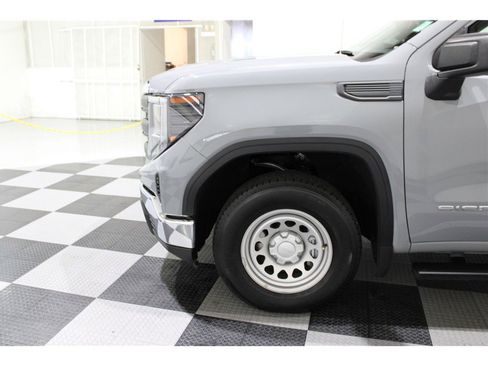 Used 2025 GMC Sierra 1500 Pro w/ Pro Value Package image 9